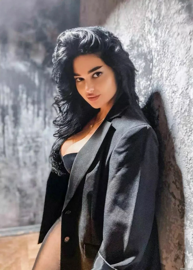 Alina Profile image 3