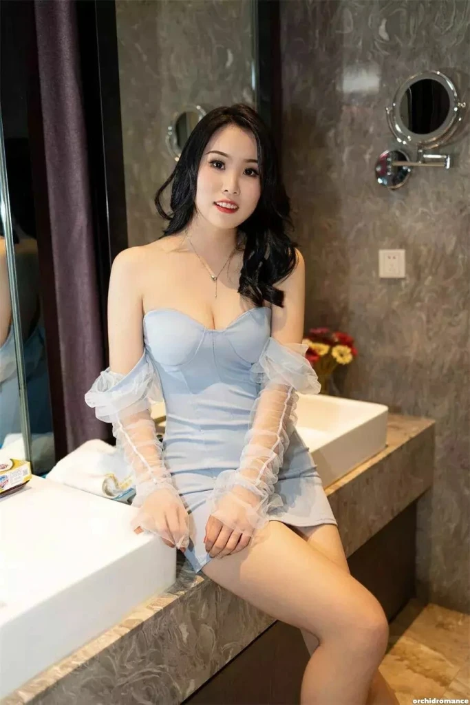 Yinjun Profile image 3