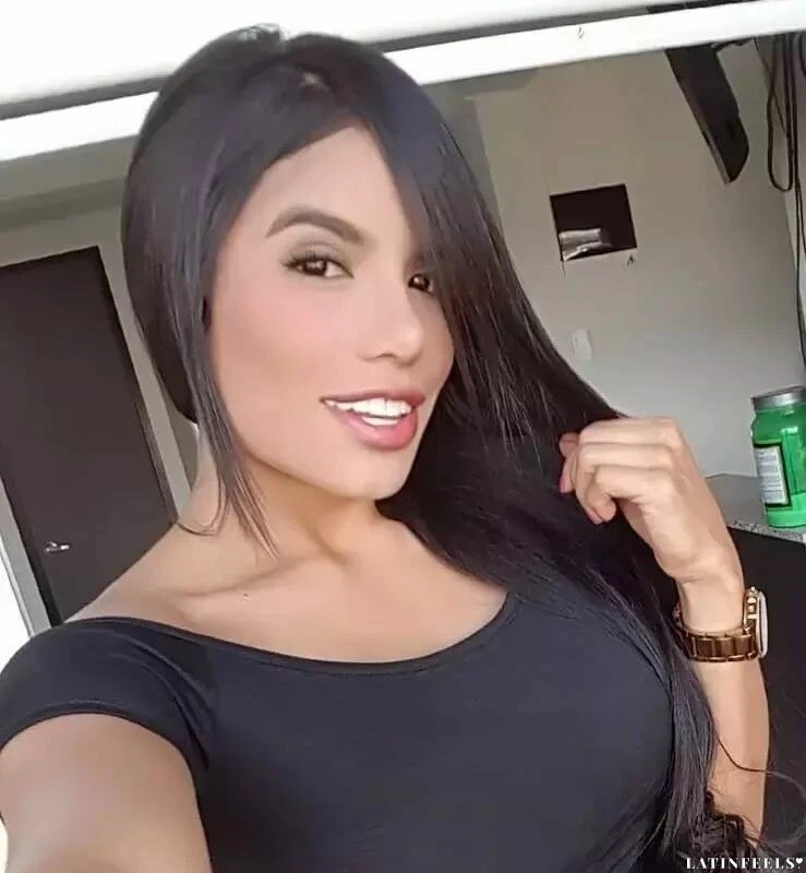 Vitoria Profile image 2