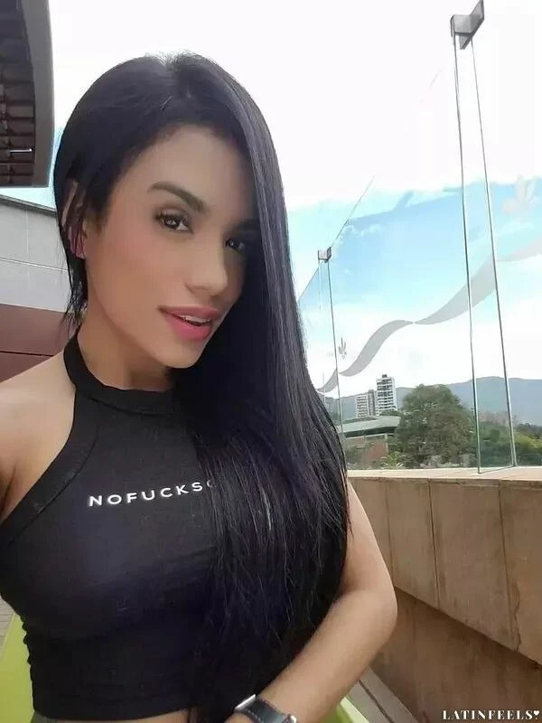 Vitoria Profile image 4